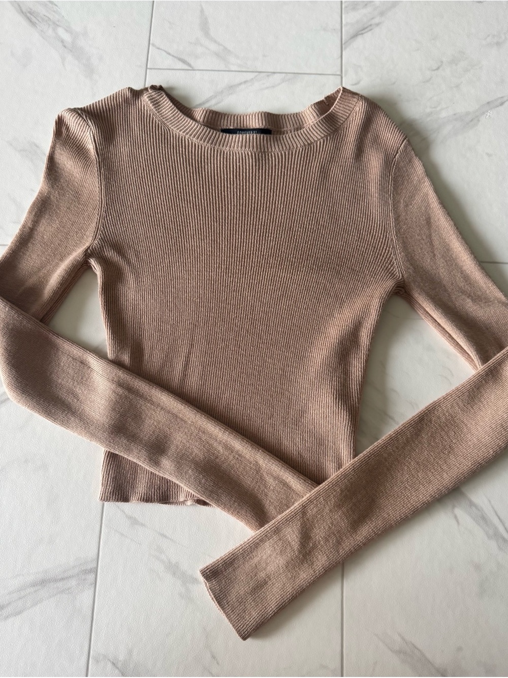 Knit Form Fitting Long sleeve